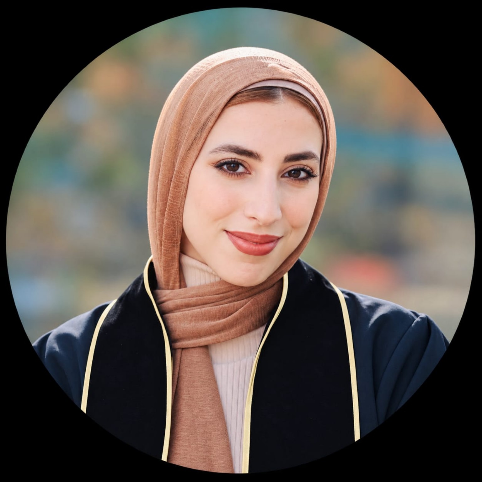 الأستاذة عديلة نعيم حنايشة